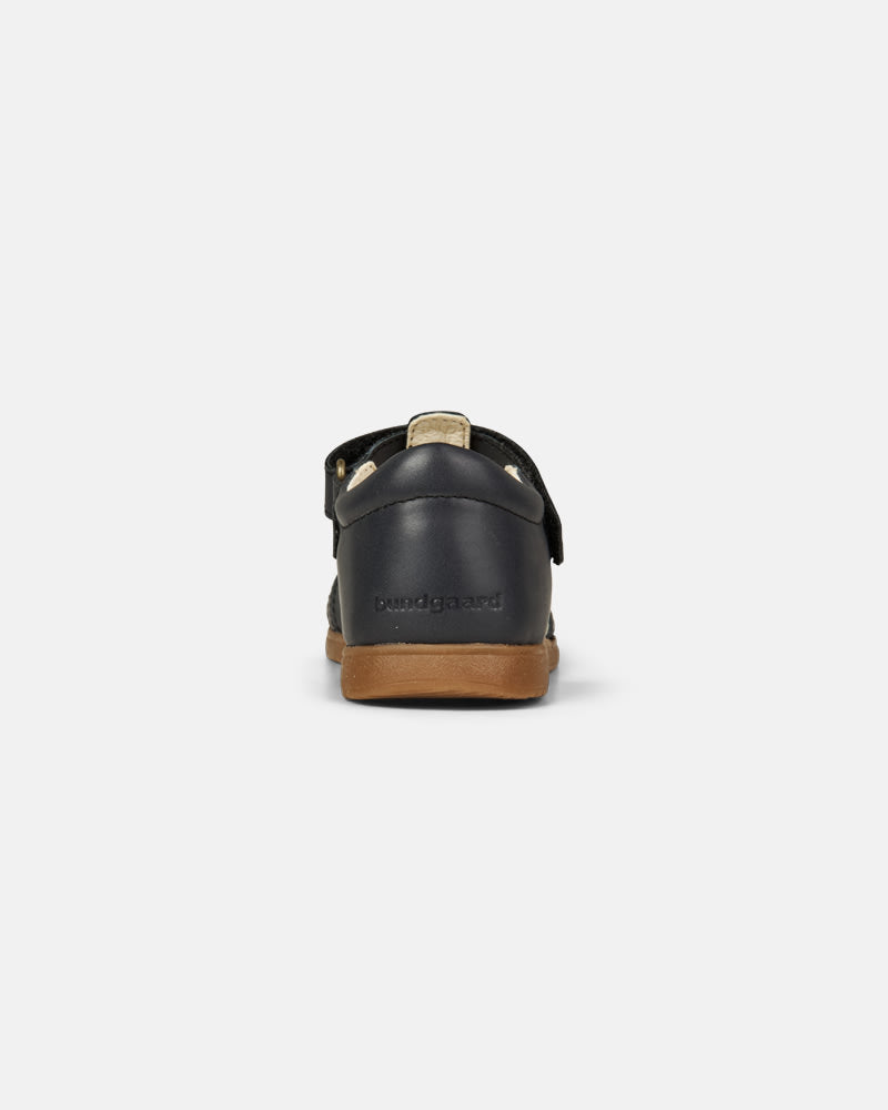 Ivy Black