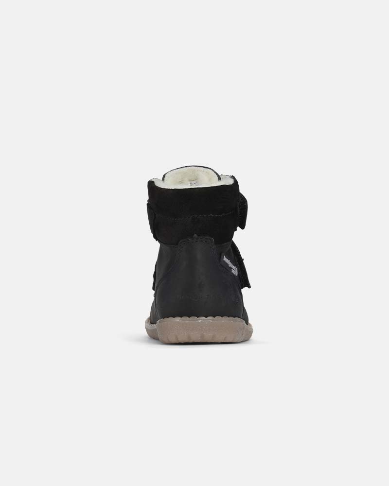 Rabbit Strap Black