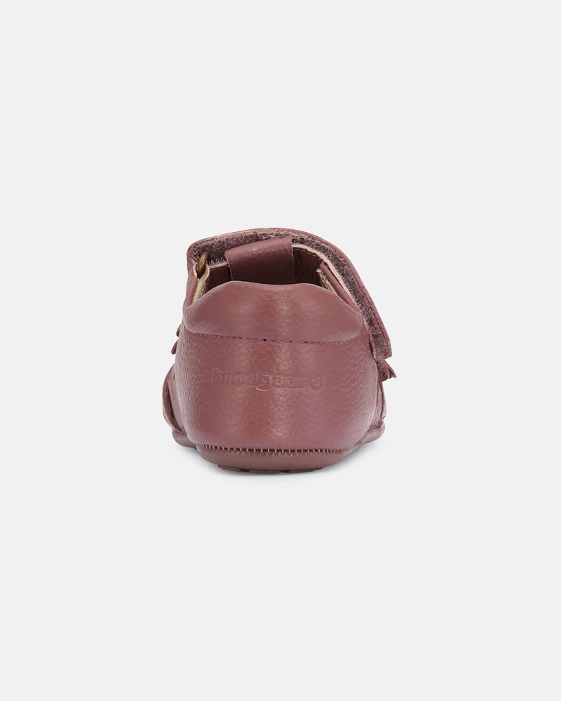 Tobias Flower Dark Rose